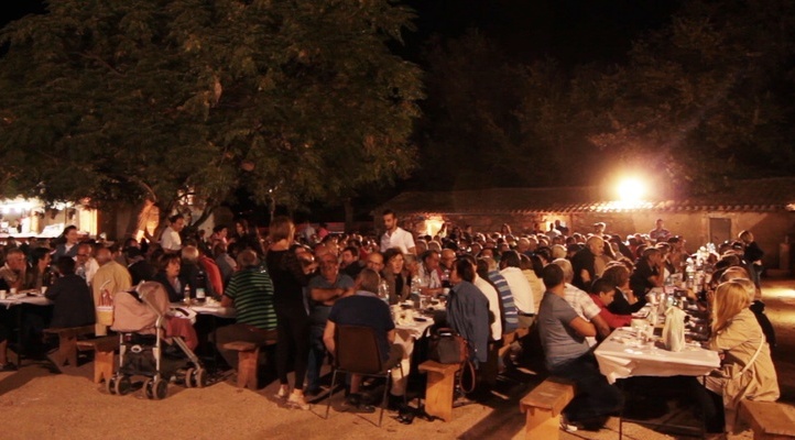 Social eating: a Villafranca è sotto le stelle