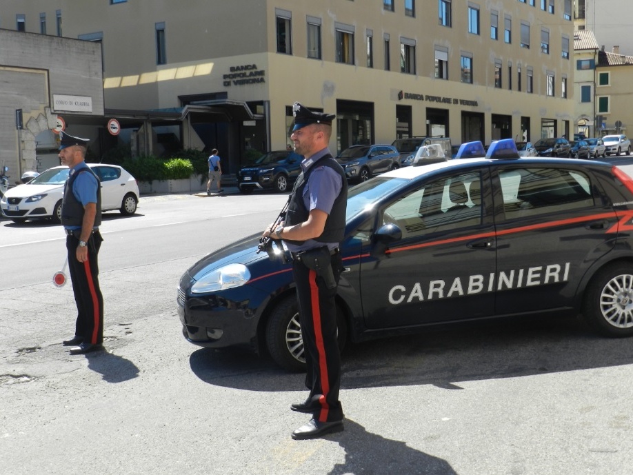 Spaccio, 43enne algerino in manette