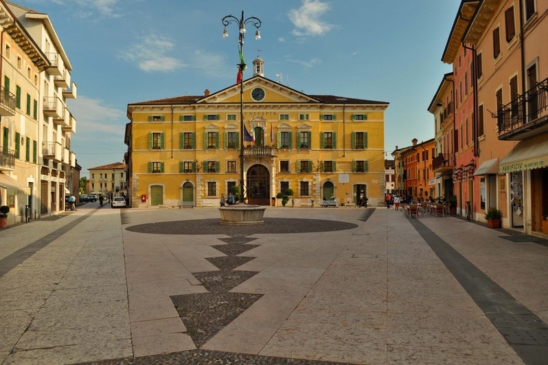 Delegazione cinese in visita a Valeggio