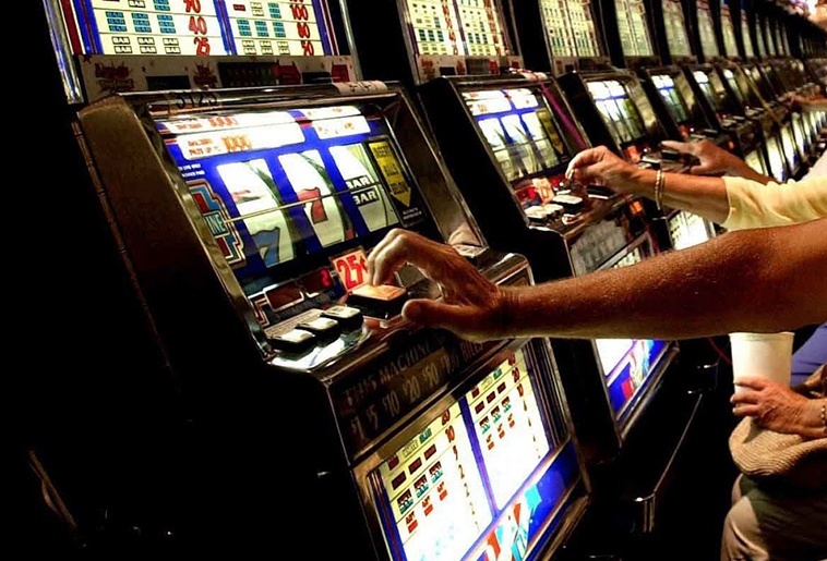 Tessera sanitaria per le vlt: l’Erario perde incassi per quasi 50 milioni di euro