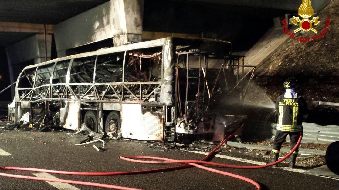 Strage del bus, confermato l’errore umano
