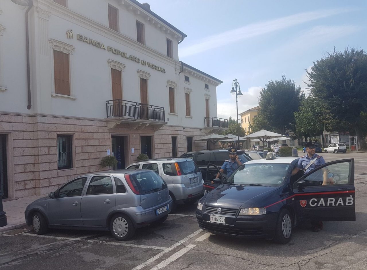 Zevio, fatto saltare il bancomat