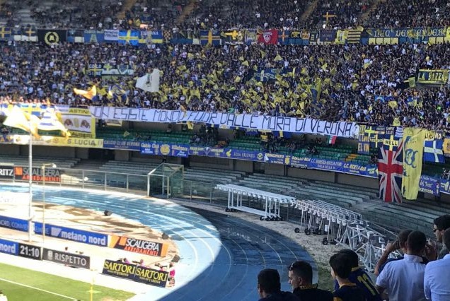 Tifosi Hellas fuori dal San Paolo, il caso arriva in Parlamento