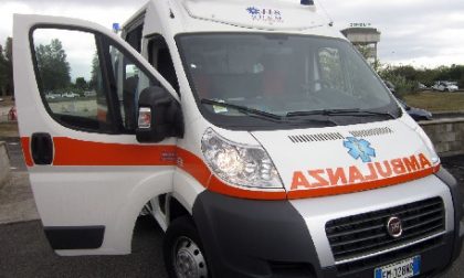 Auto si ribalta a Bardolino, due feriti