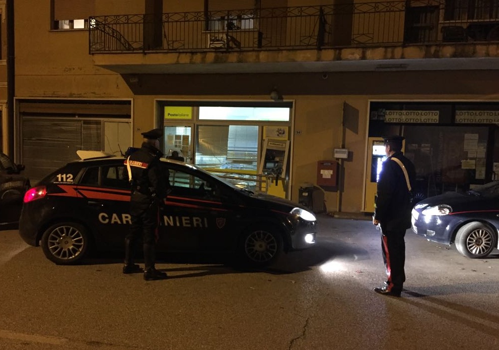 Cerea, salta in aria il postamat