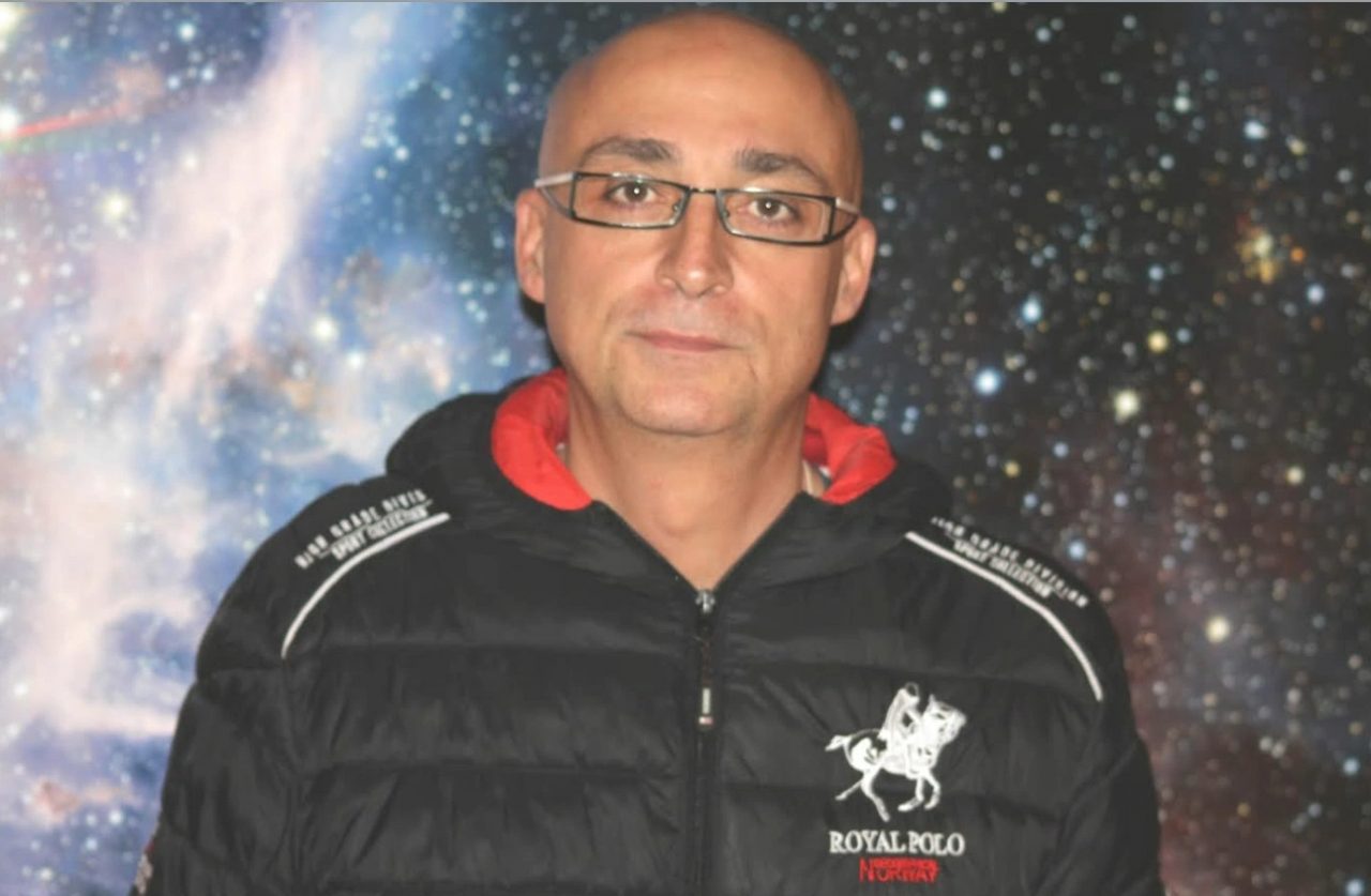 Bubani, profe e coach che ci fa vedere le stelle
