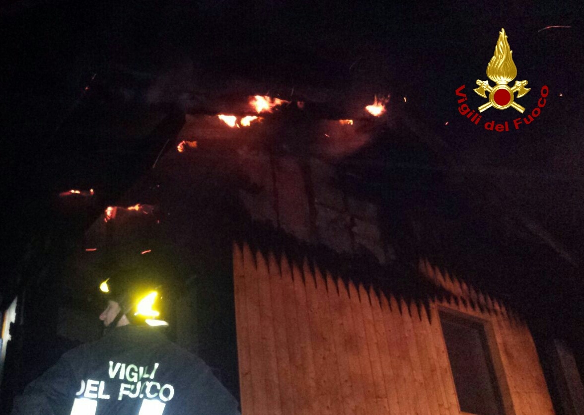 Incendio a San Zeno di Montagna, nessun ferito