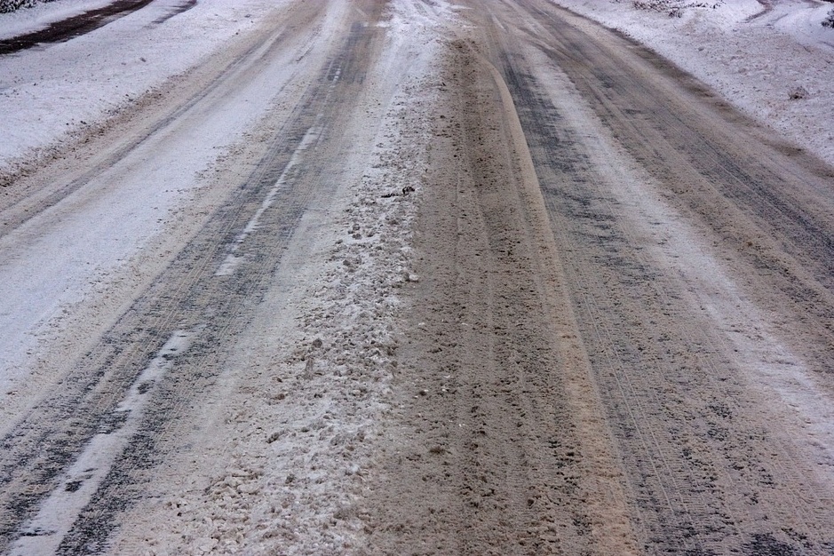 Traffico in tilt sulla Transpolesana a causa della neve