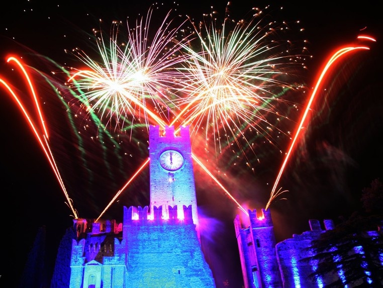 Villafranca, stasera festa per salutare il 2017