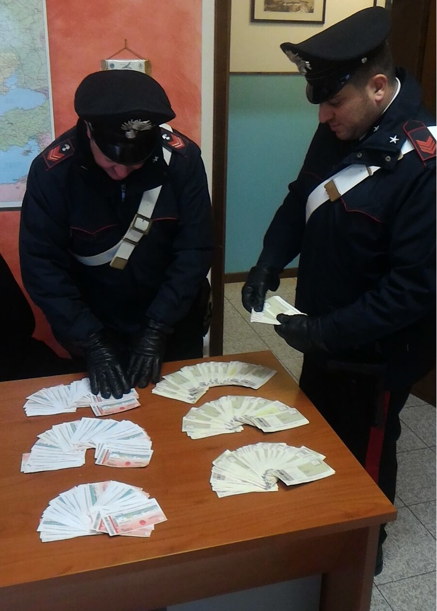 Arrestata la banda dei “buoni pasto”