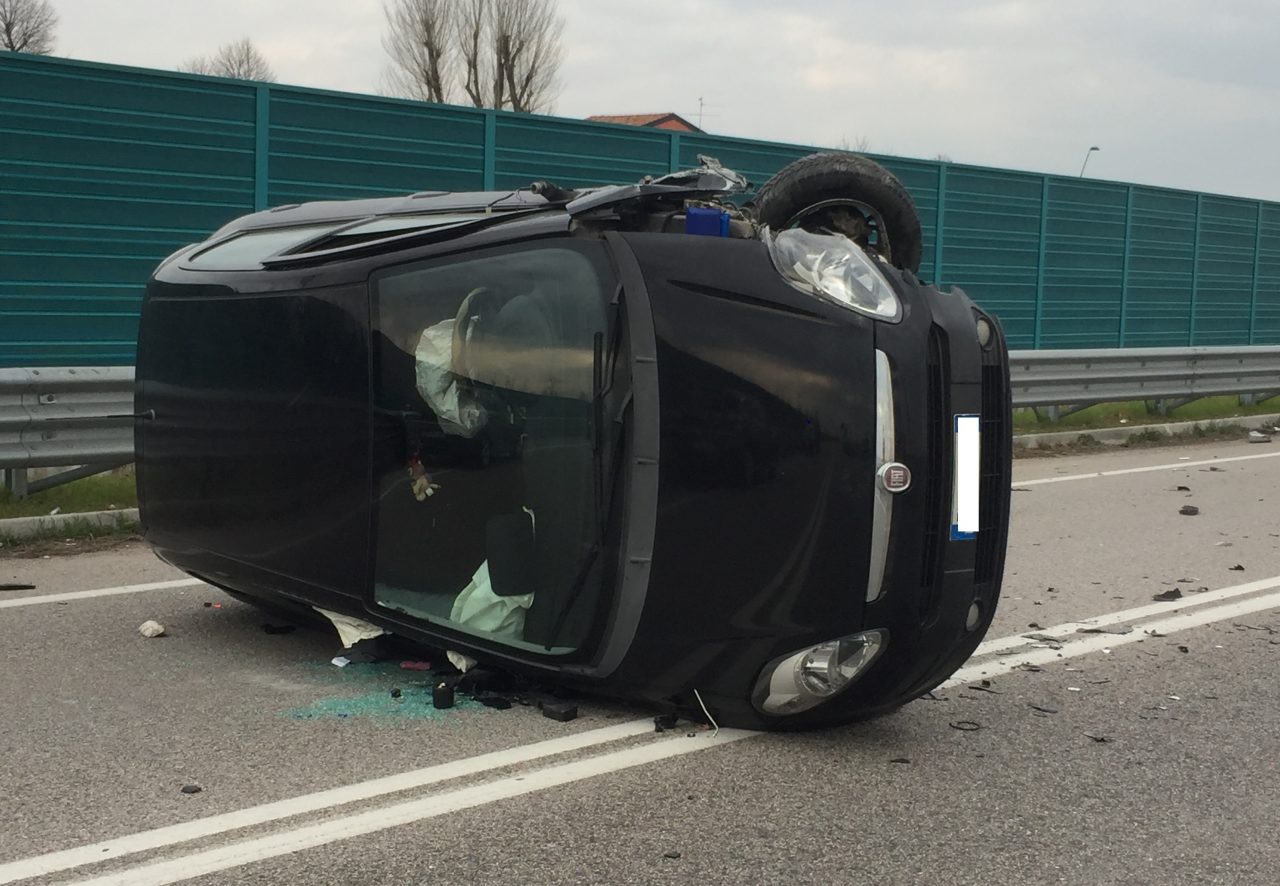 FRONTALE IN GREZZANELLA, UN FERITO