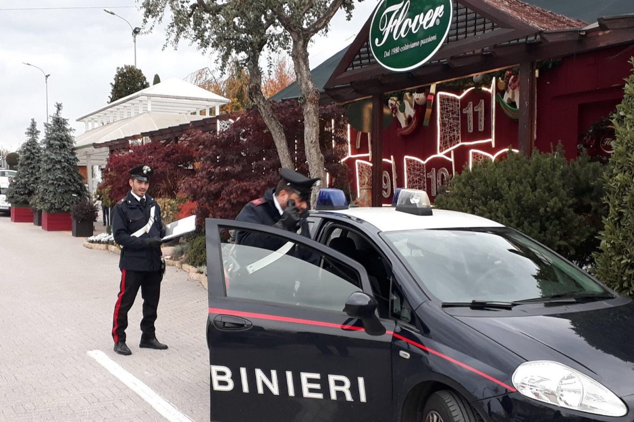 Un’intera famiglia di cleptomani: arrestati