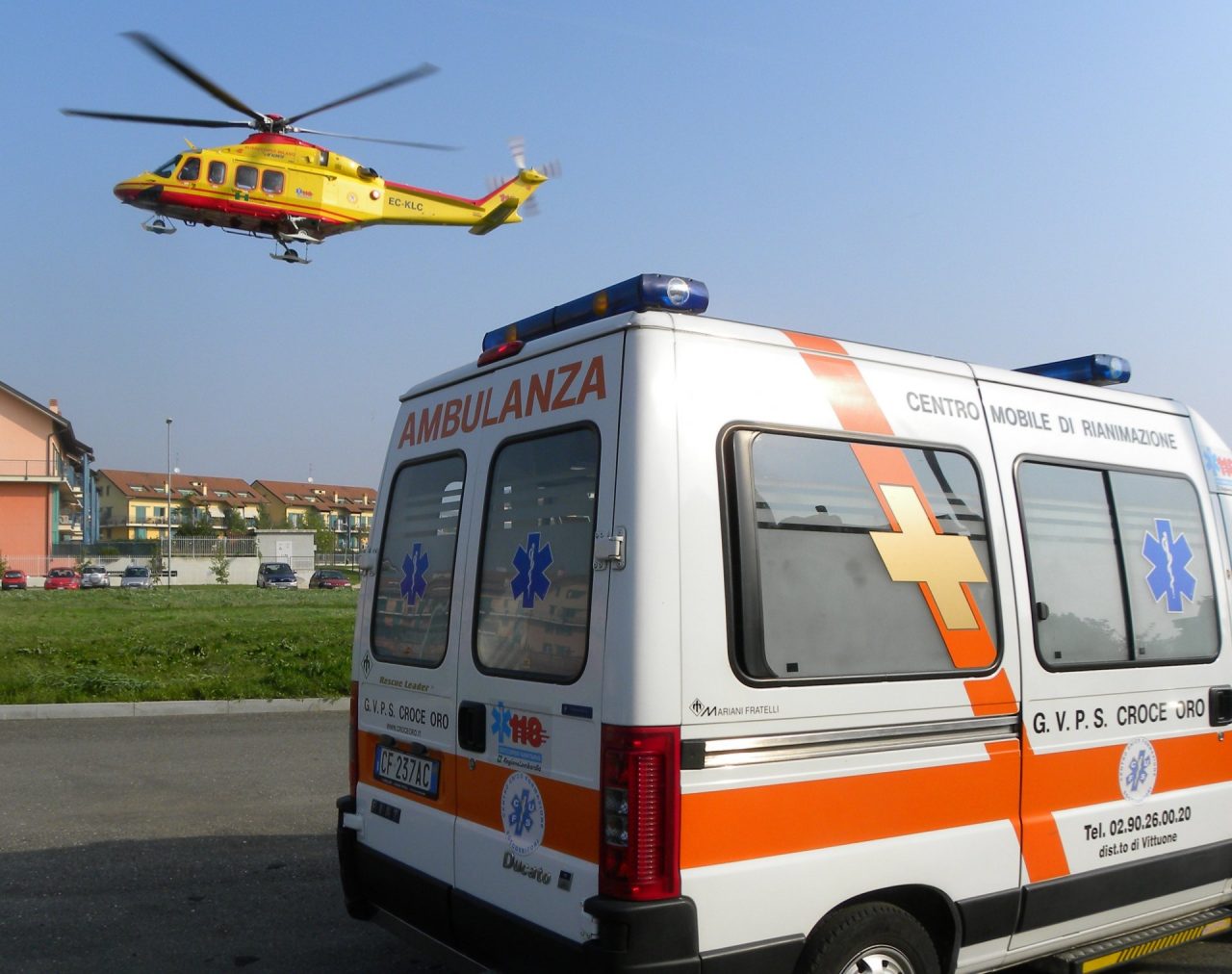 San Felice, ottantenne si ribalta con la sua auto