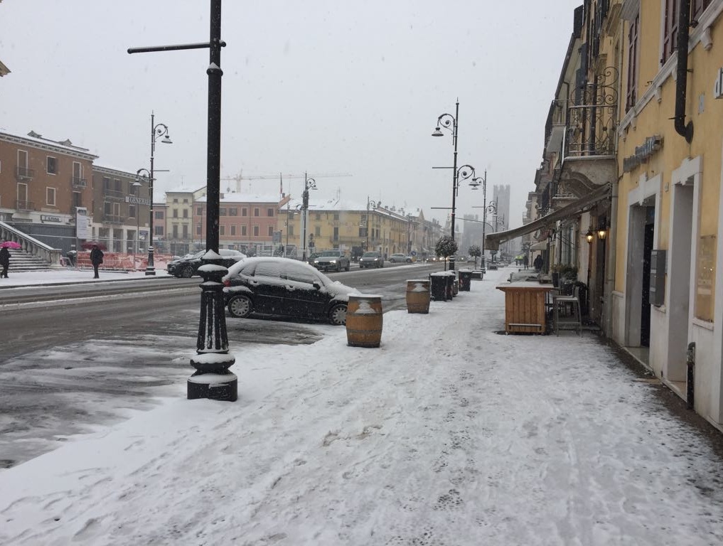 E Villafranca si risveglia di bianco vestita…
