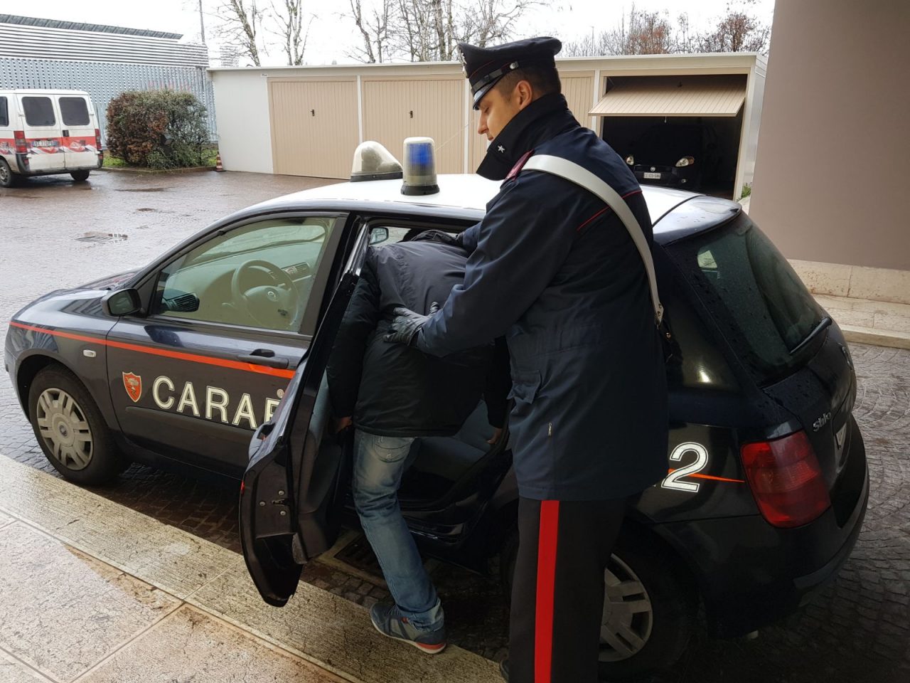 Droga a Villafranca un arresto