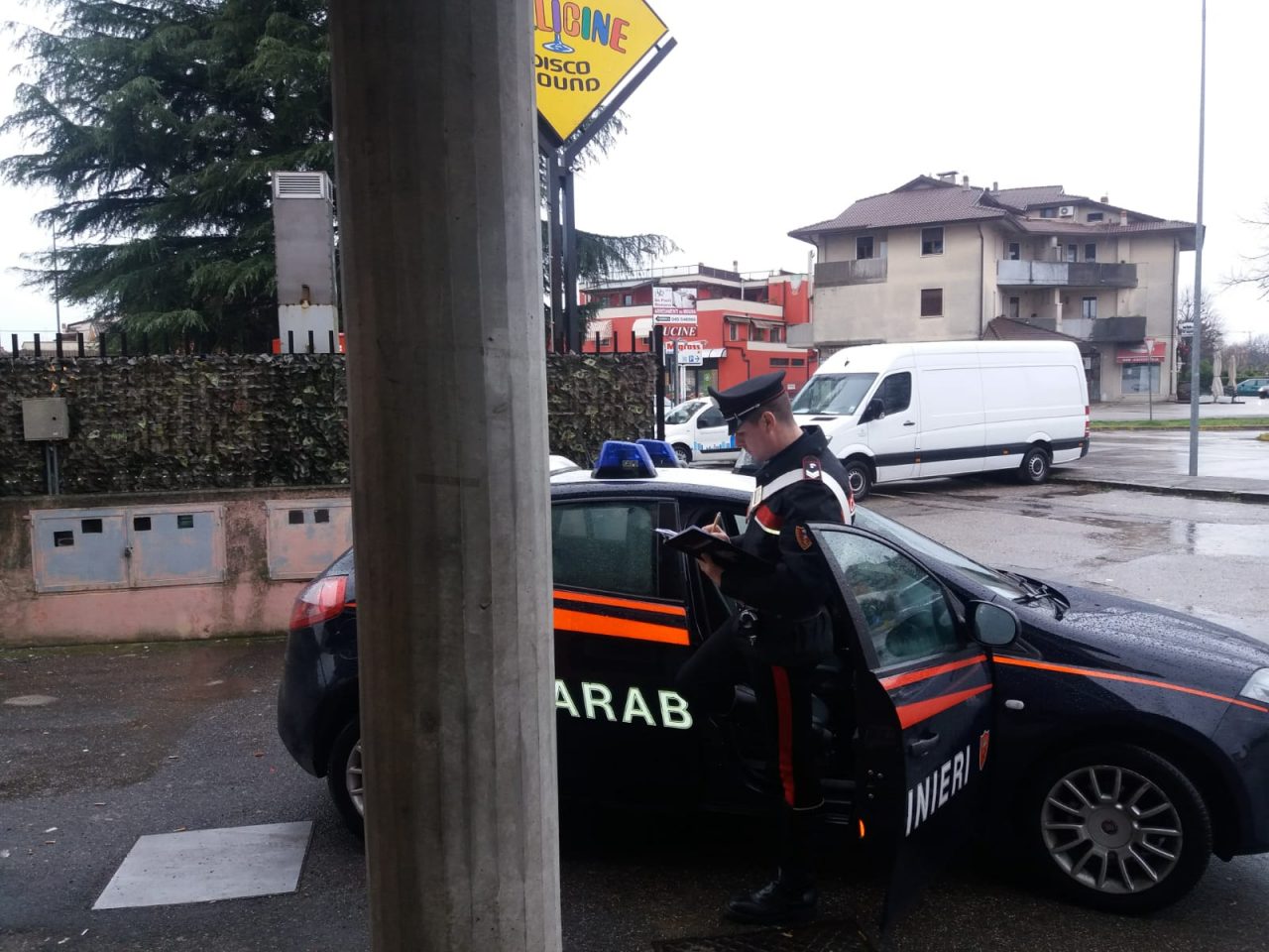Marocchino arrestato per maltrattamenti e molestie a connazionale