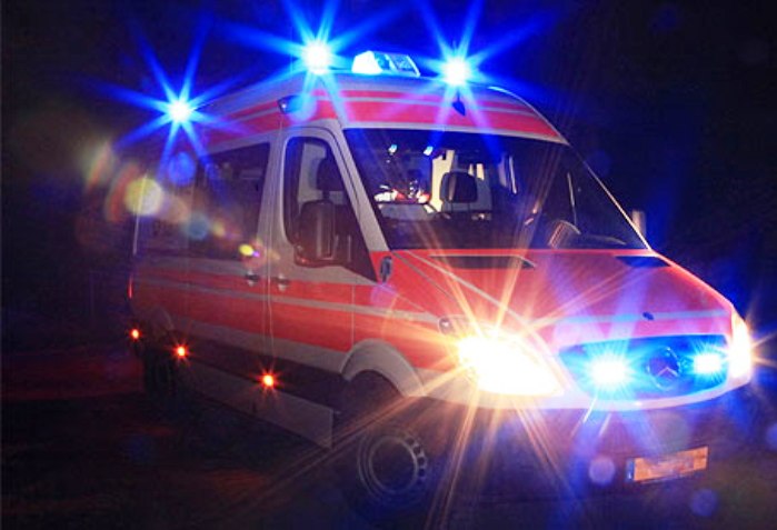 Doppio incidente nella notte, due giovanissimi sono in gravi condizioni