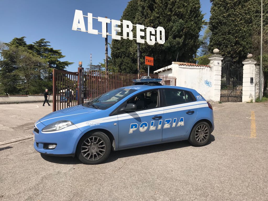 Rapina aggravata di gruppo