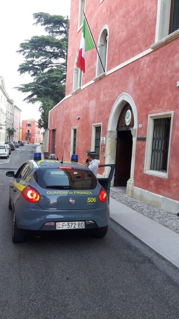Sfruttamento manodopera a San Bonifacio arrestato “caporale”