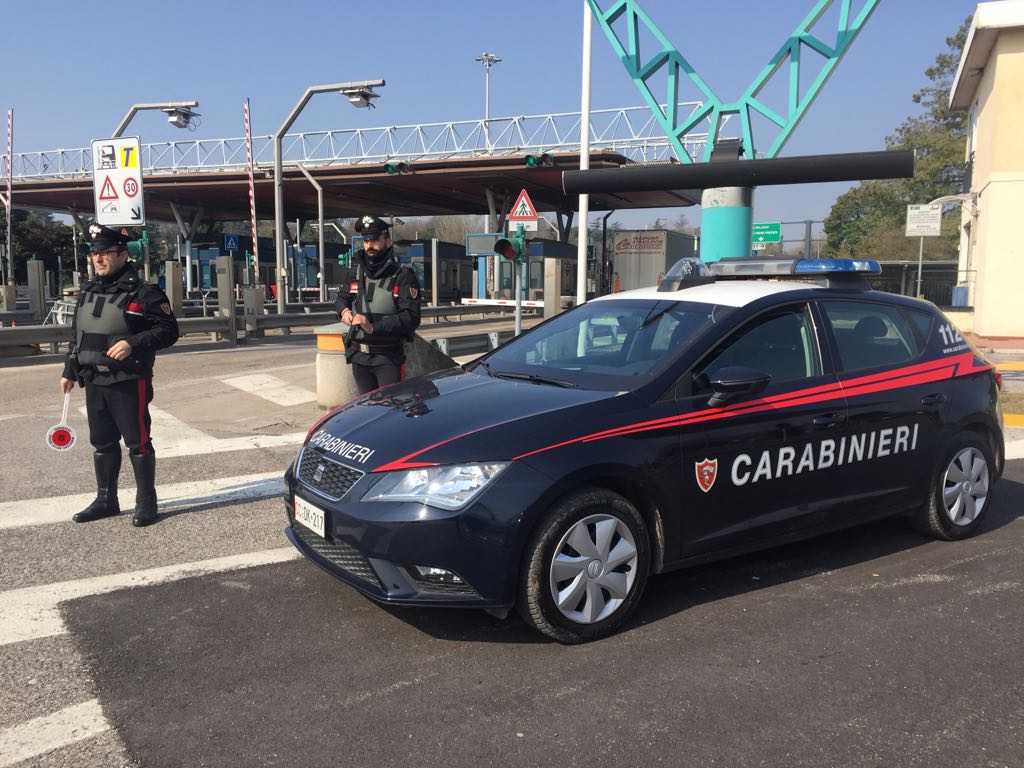 Furto aggravato a Bovolone due arresti