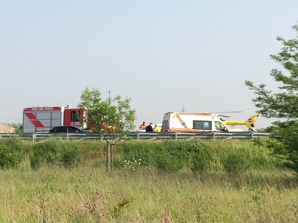 Infarto in auto a Villafranca muore 60enne