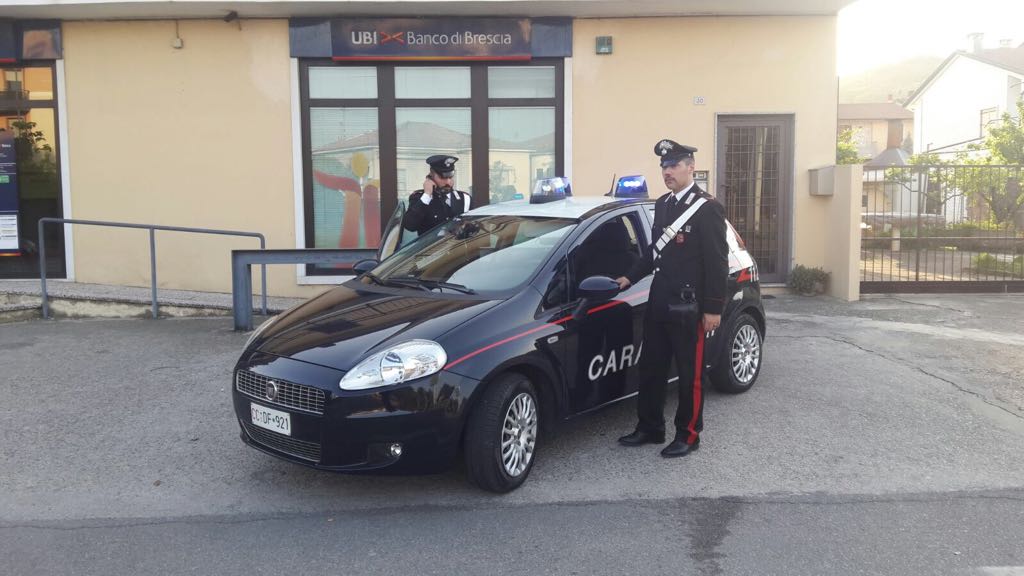 Oltraggio a pubblico ufficiale