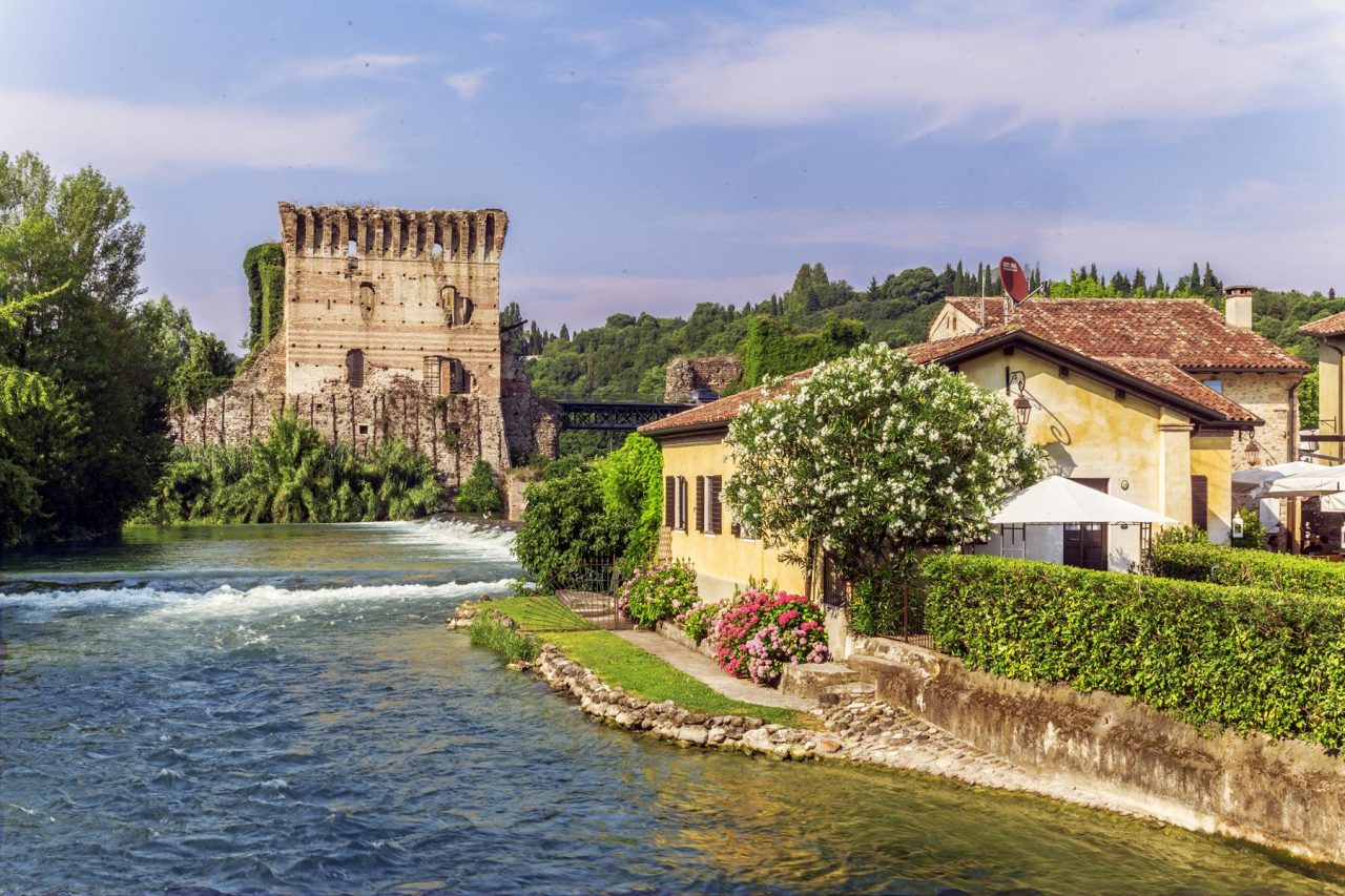 Benessere olistico in mostra a Borghetto