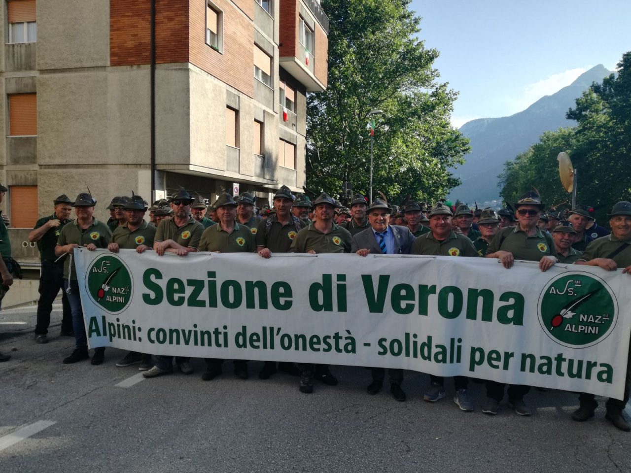 Adunata nazionale penne nere