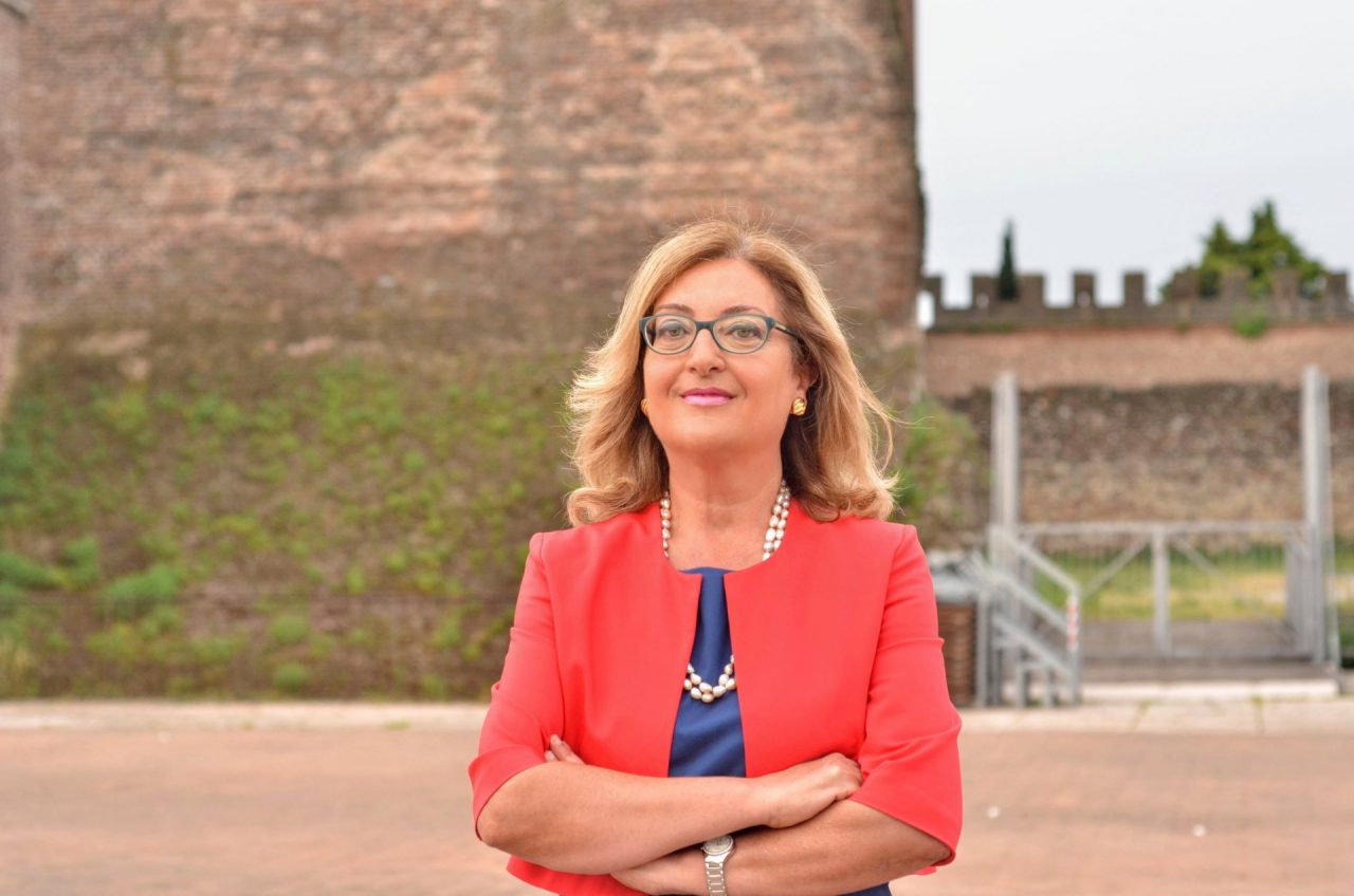 Elezioni Villafranca di Verona, Isabella Roveroni