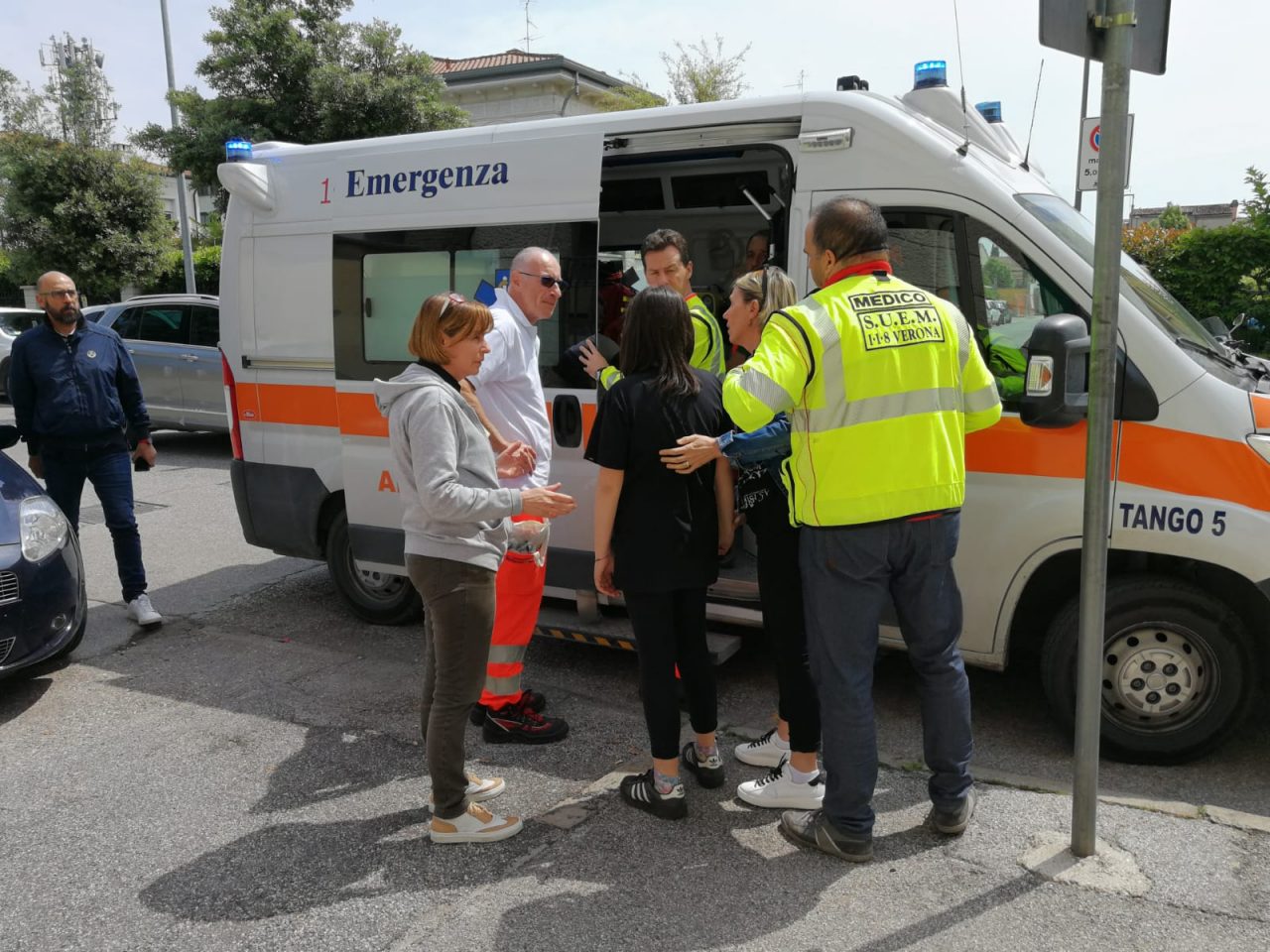 Sostanza urticante a scuola alcuni studenti in ospedale AGGIORNAMENTO
