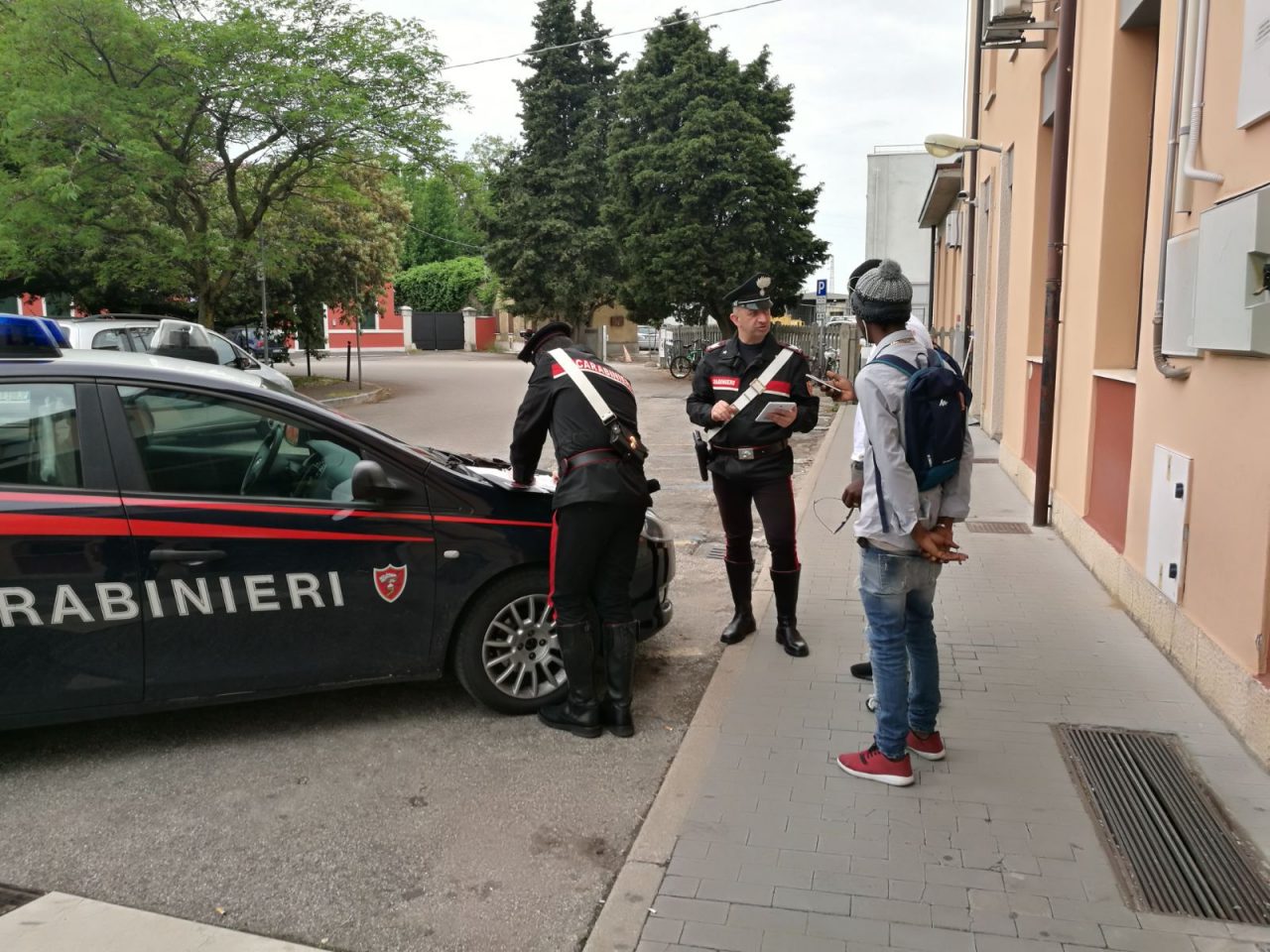 Rapine in stazione rintracciati e arrestati due malviventi