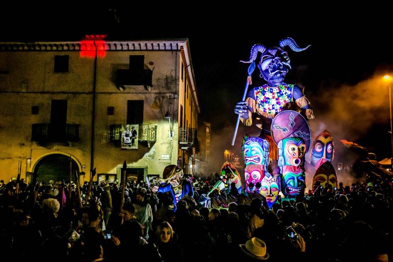 Carnevale a Marchesino questa sera