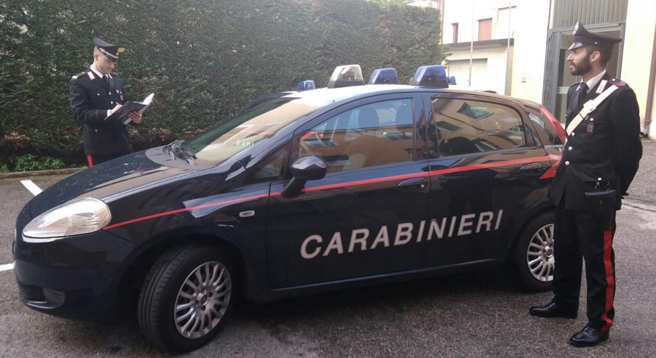Estorsione e furto nel villafranchese