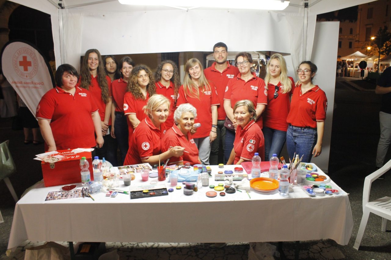 Bussolengo by night, notte bianca a colori