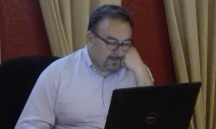 Elezioni Sona incertezza a metà scrutinio