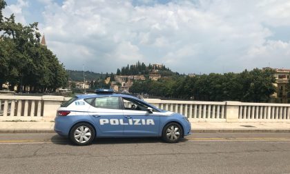 Giovane tenta suicidio cercando di buttarsi da Ponte Nuovo