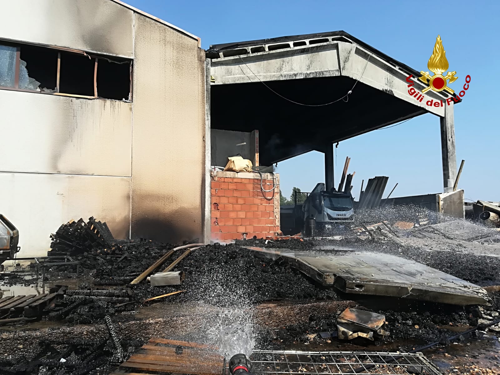 Incendio a Zevio 14 luglio 2018 (7)
