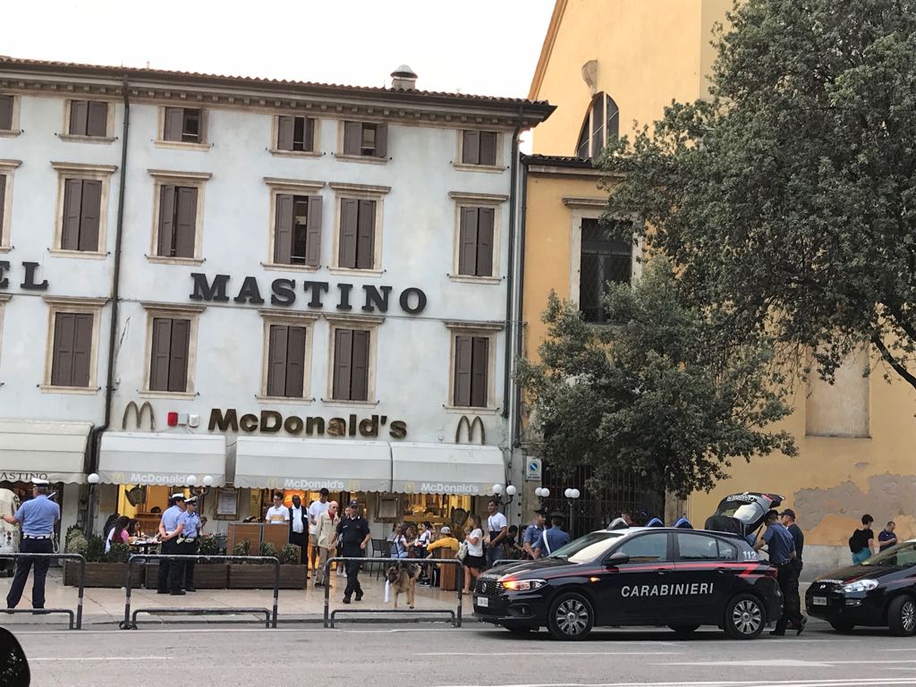 Controlli in alcuni dei locali più frequentati di Verona