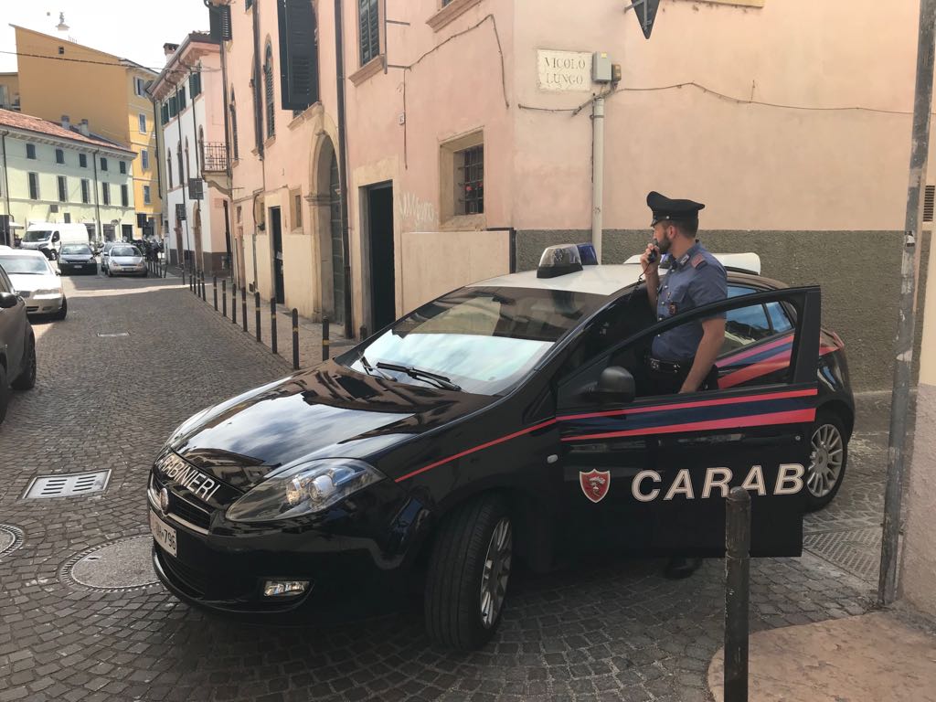 Triplice intervento dei carabinieri
