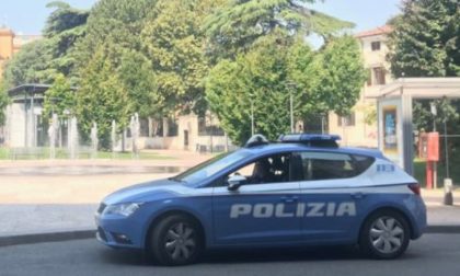 Atti di autoerotismo in piazza Cittadella, arrestato un 43enne