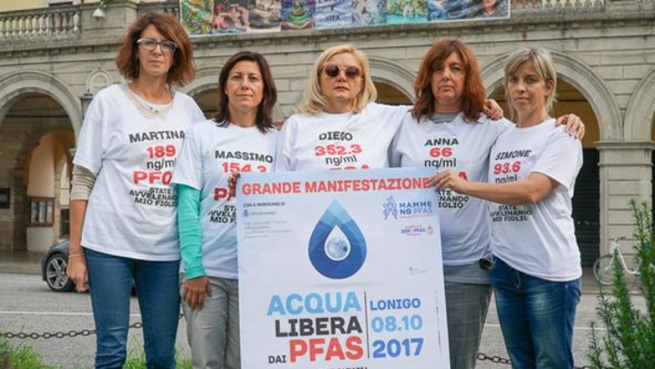 Mamme No Pfas 5 giorni e 5 notti fuori dalla Procura