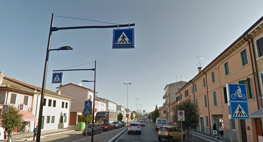 Strada chiusa, asfaltatura in via Messadaglia a Villafranca