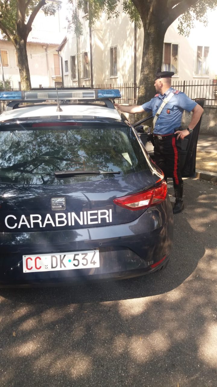 Maltrattamenti in famiglia, arrestato pregiudicato.