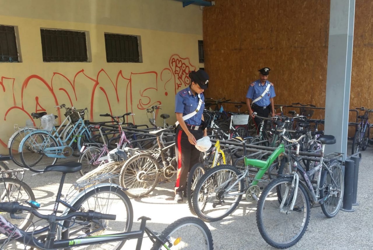 Arrestati tre ladri di biciclette