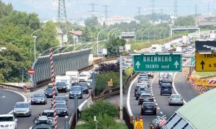 Bollino nero sulla A22, code e rallentamenti