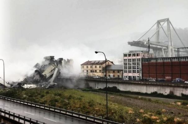 Ponte crollato a Genova, Galbusera: “Errare è umano, perseverare è diabolico”