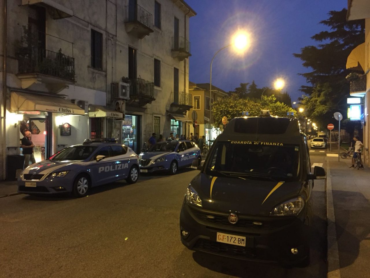 Controlli straordinari della polizia di Stato