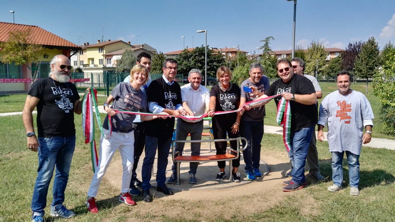 Una nuova giostra per tutti i bambini