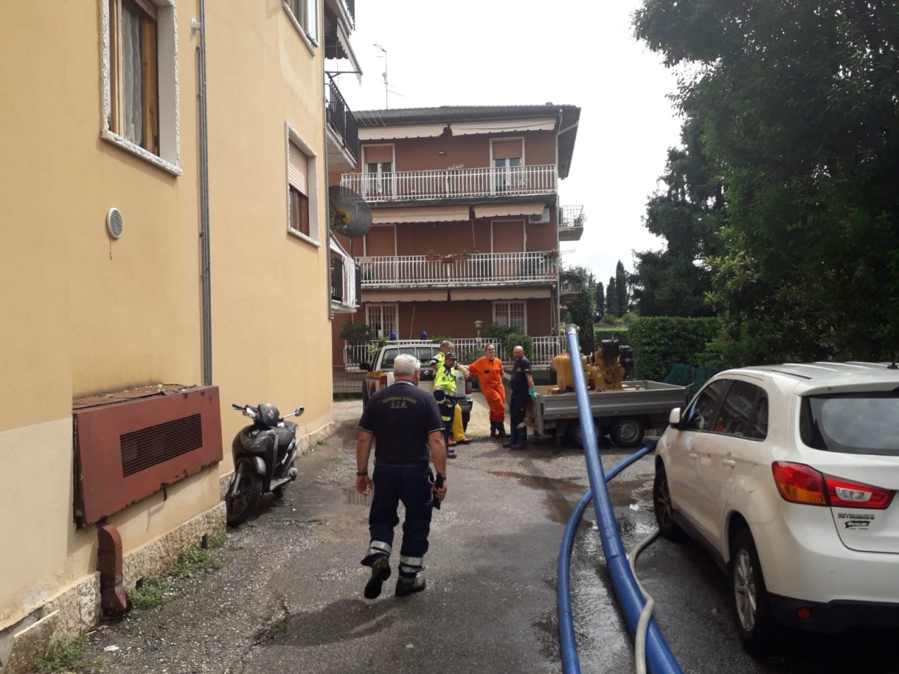 Maltempo: bomba d'acqua che ha devastato diversi Comuni. Zaia: "Danni ingenti, martoriato il distretto del vino della Valpolicella".