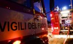 Incendio distrugge un rustico a Parona VIDEO